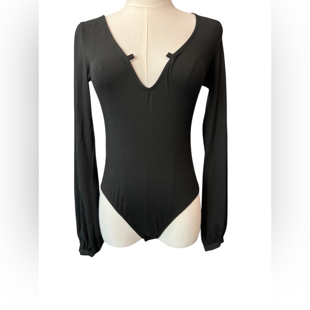 🖤 EUC MAGNOLIA SOUTH Sexy Long Sleeve V-Neck Black Bodysuit | Women’s Size Small
